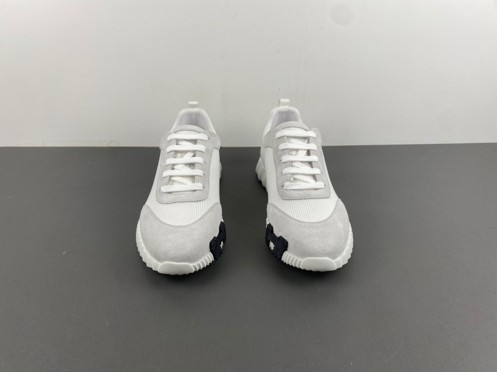 ua H**me5 bouncing sneaker