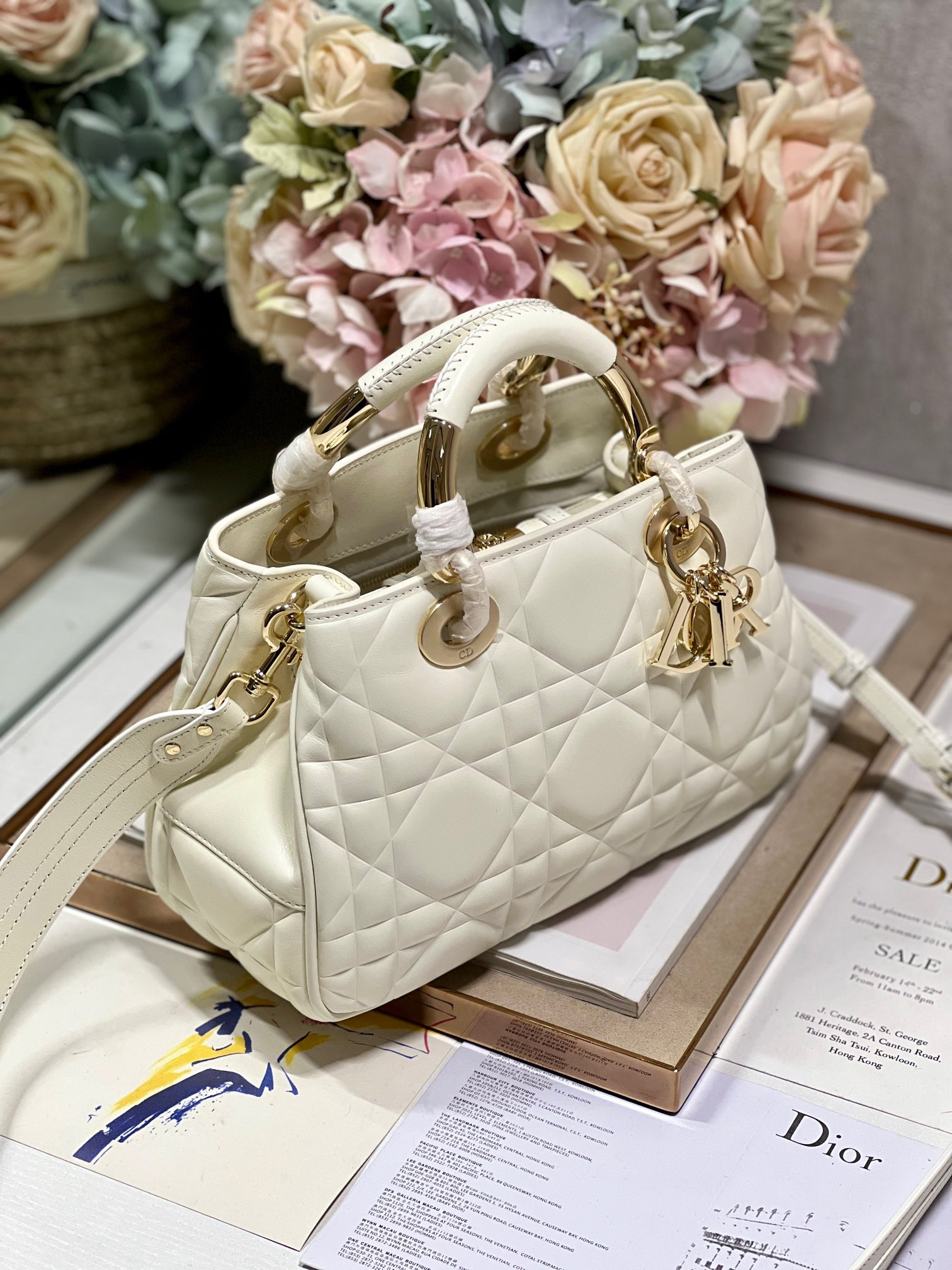 lady D*or 95•22 24×16.5×9.5cm