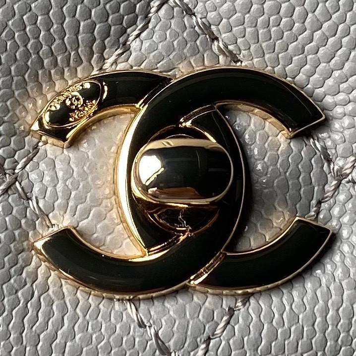 Ch*el handle 13x19x9cm