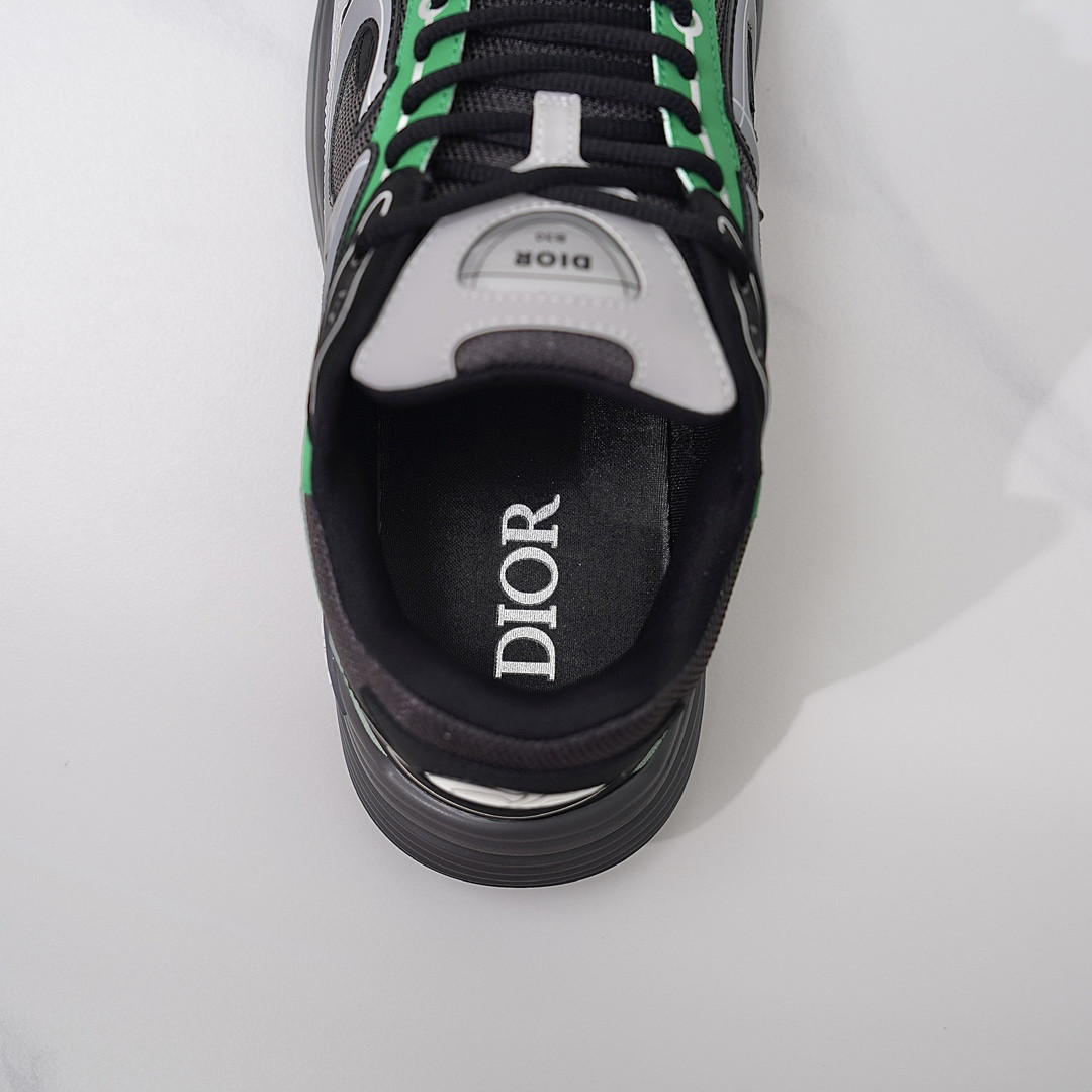 ua D*or b30