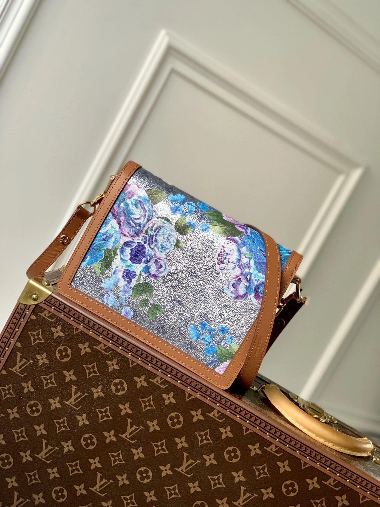 LV DAUPHINE MM M21266