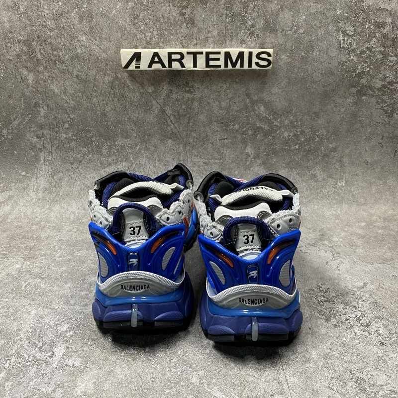 Ba*len*cia*ga graffiti runner sneaker in blue