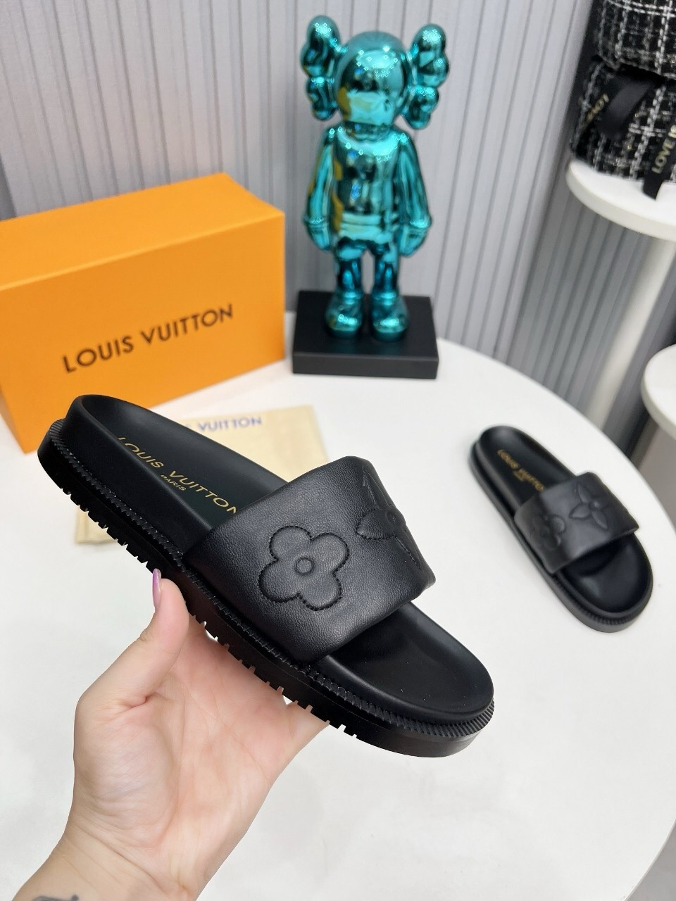 UA LV Shore Flat Comfort Mule