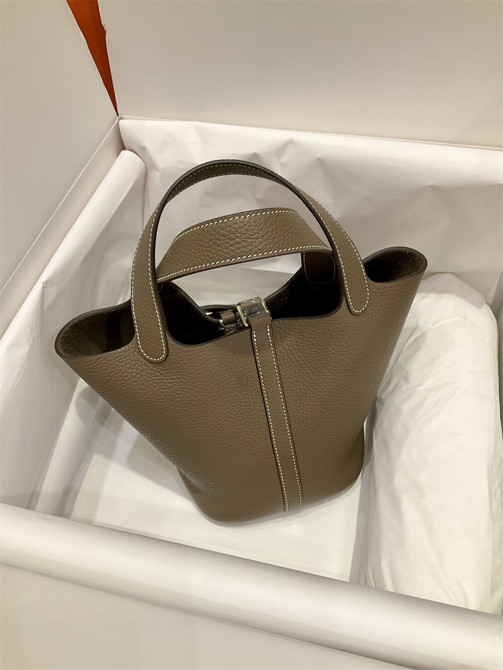 H**me5 picotin 18cm elephant gray without original box