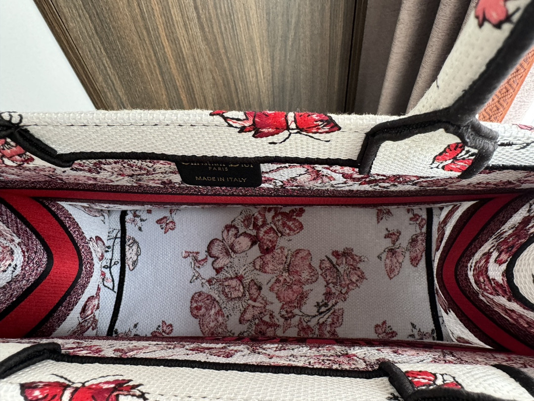 medium D*or book tote white and red le cœur des papillons embroidery 14 x 11 x 6.5 inches