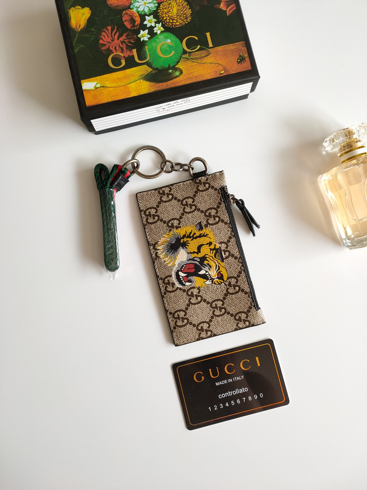 G*u*i gg card case wallet