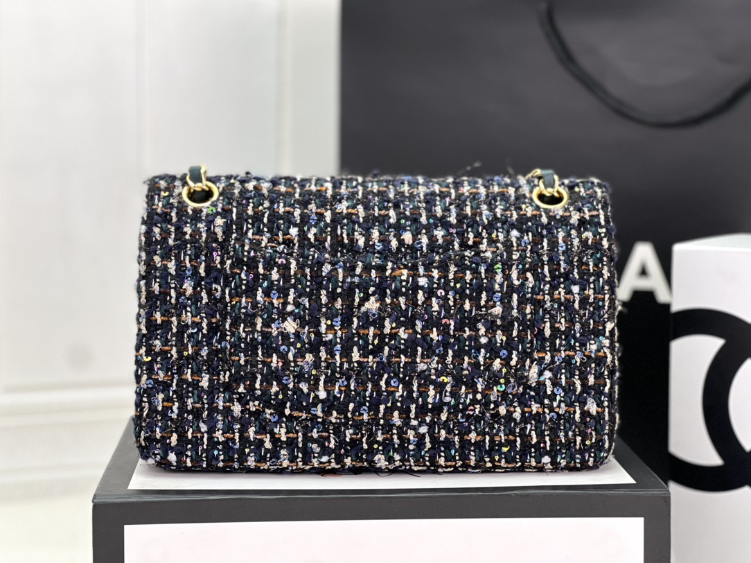Ch*el classic 11.12 handbag tweed & gold-tone metal 6 × 9.9 × 2.5 in
