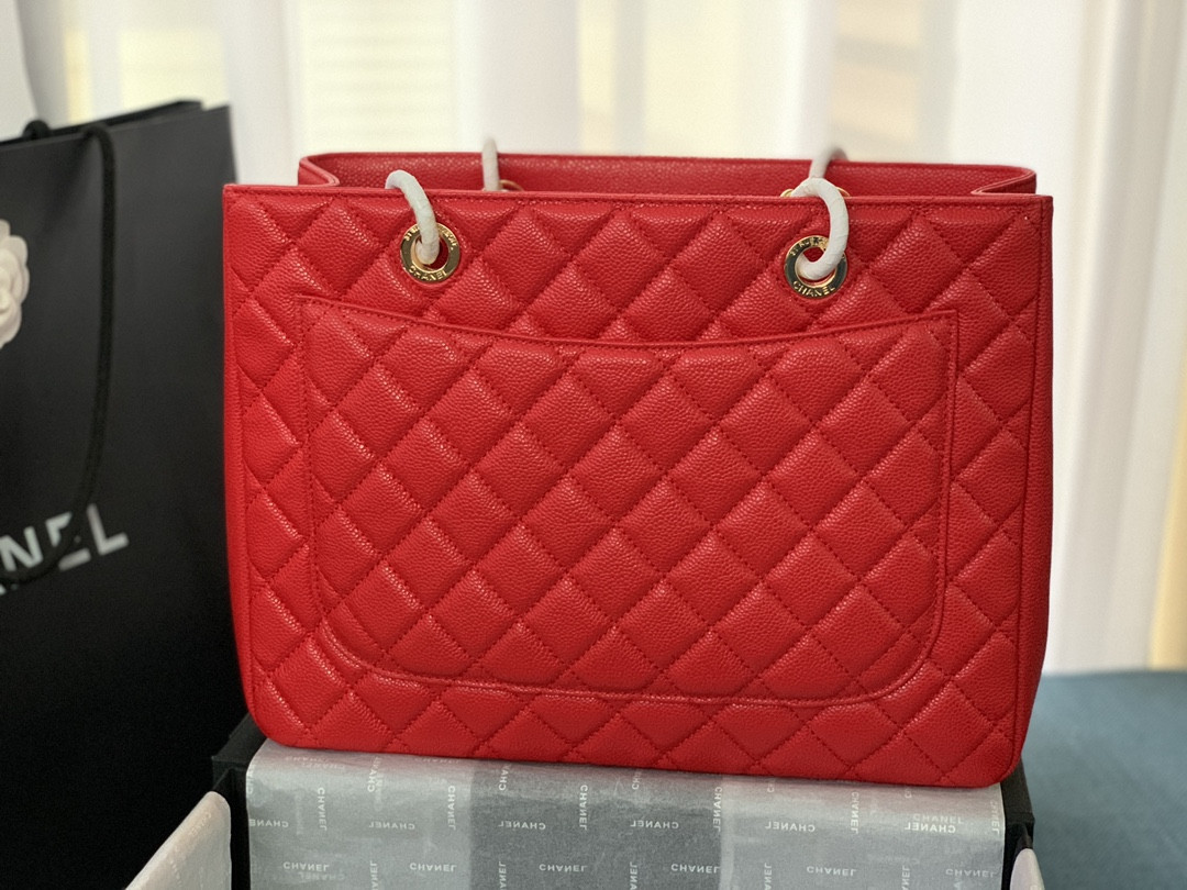 Ch*el gst caviar leather hardware 24x33x13cm