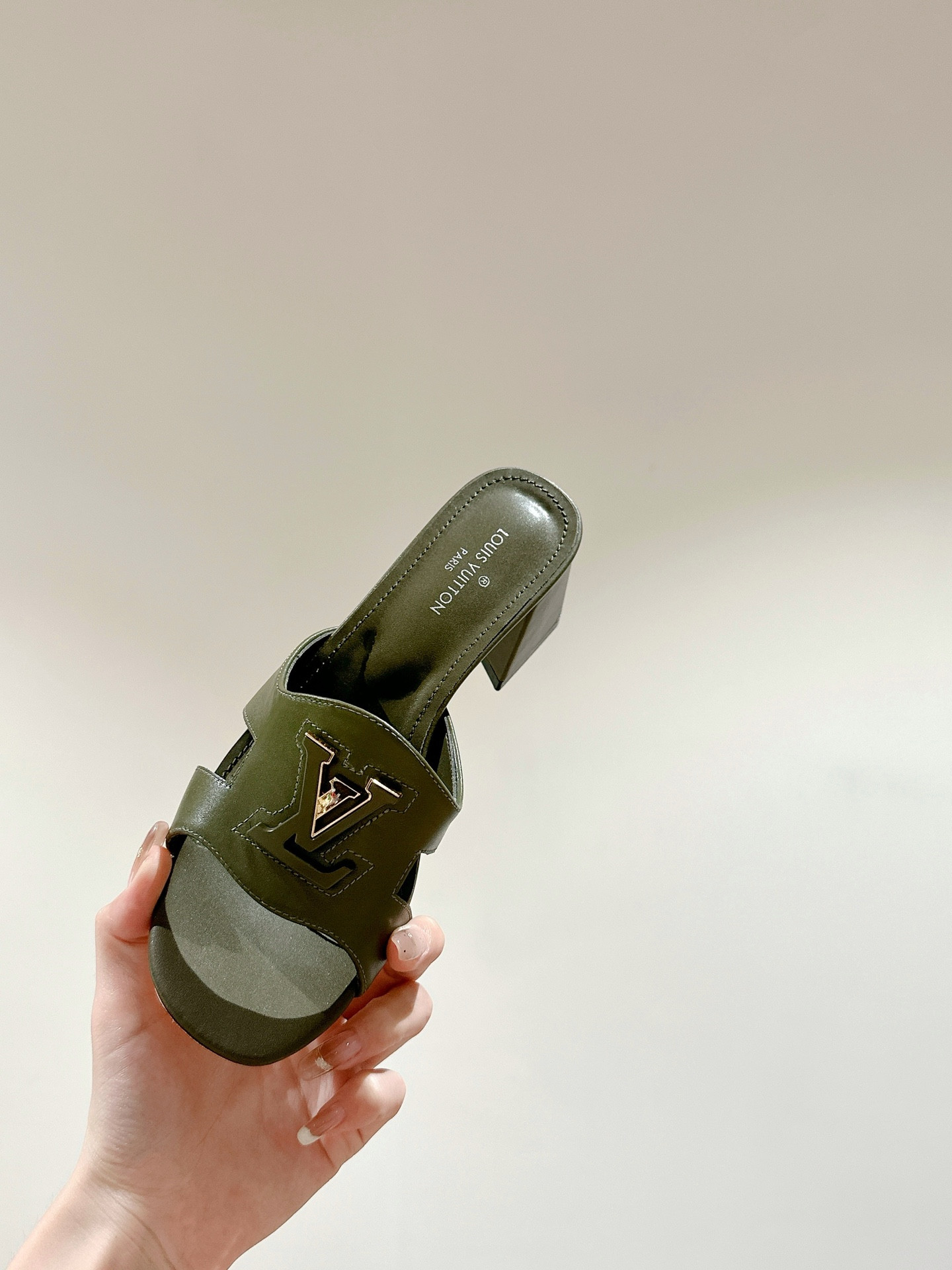 UA LV Heeled Mule