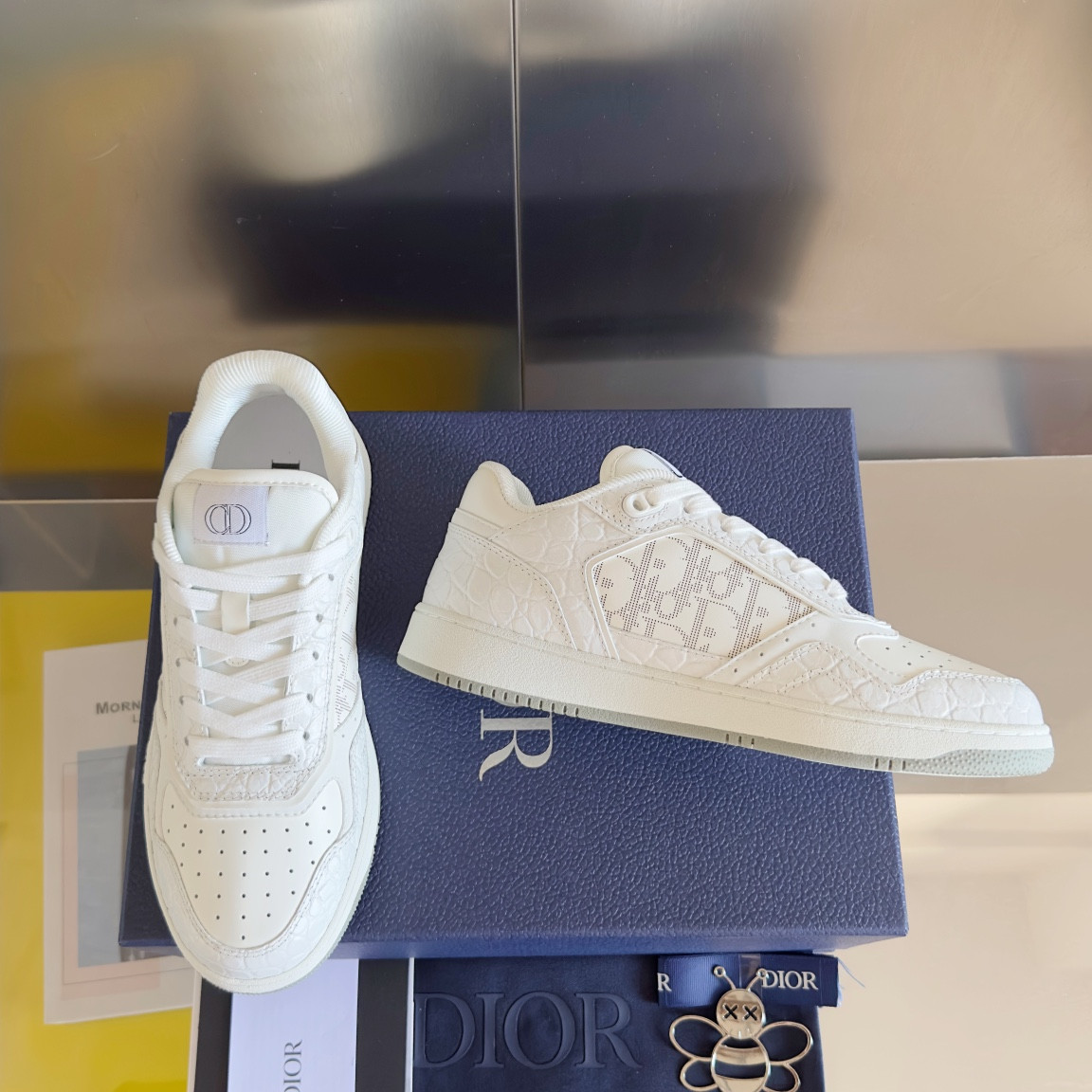 ua D*or b27 sneaker