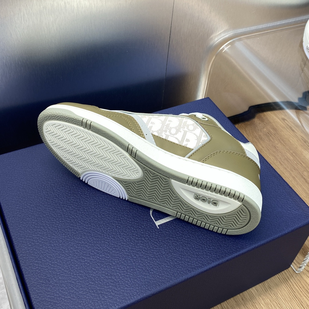 ua D*or b27 sneaker