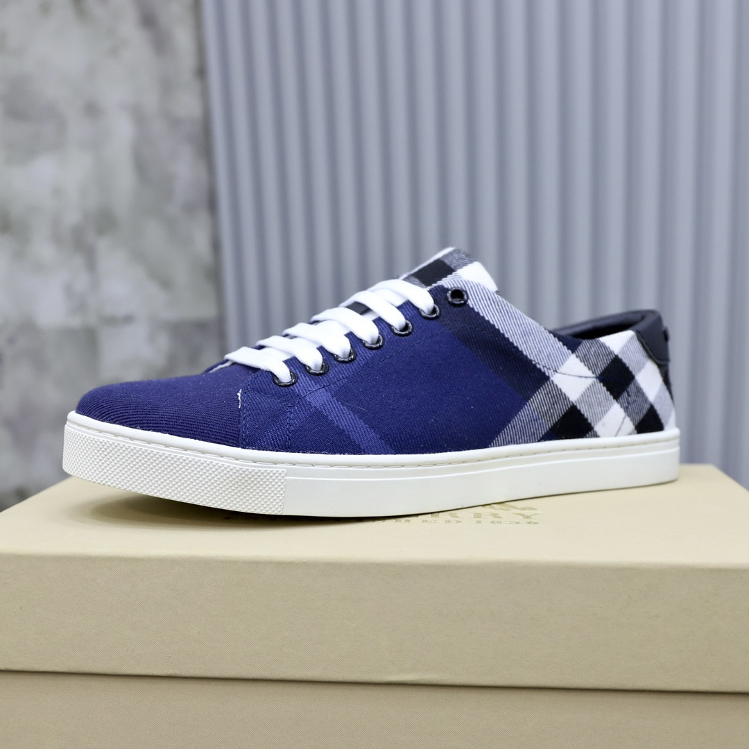 ua B**rry sneakers