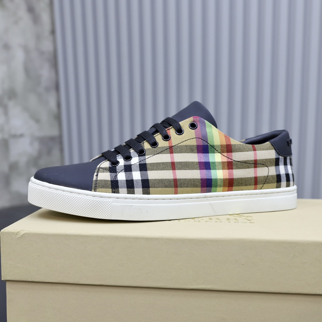 ua B**rry check sneakers