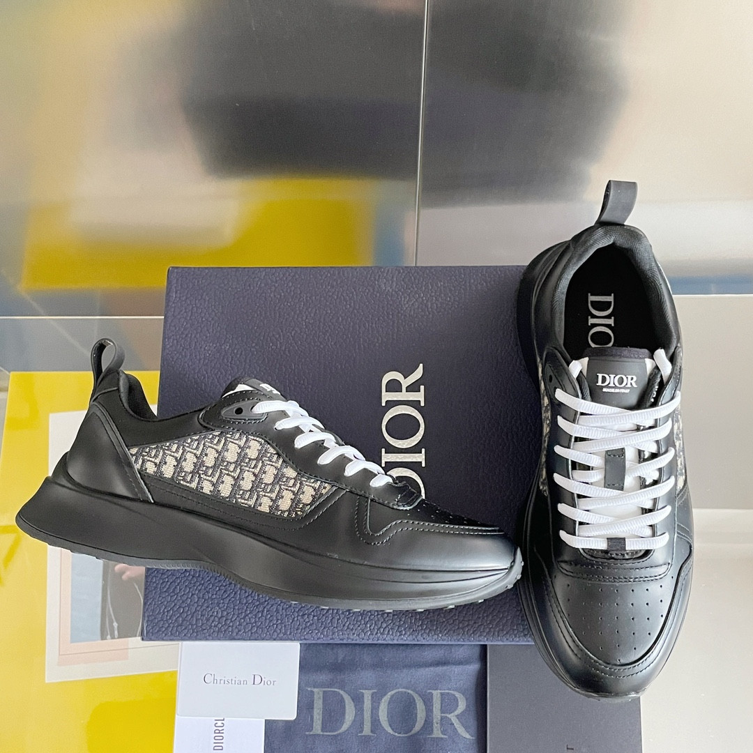 ua D*or b25 runner sneaker