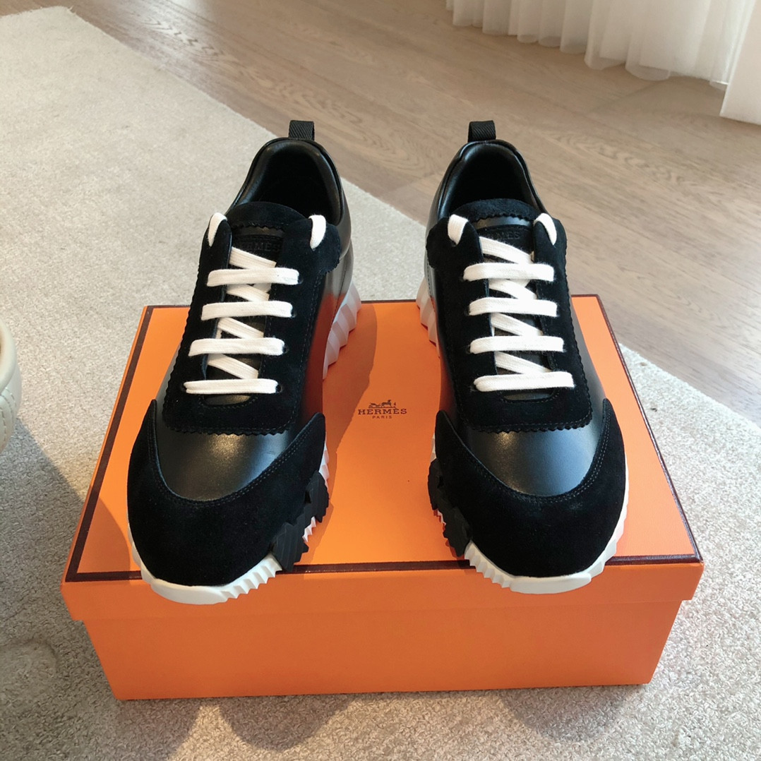 ua H**me5 bouncing sneaker